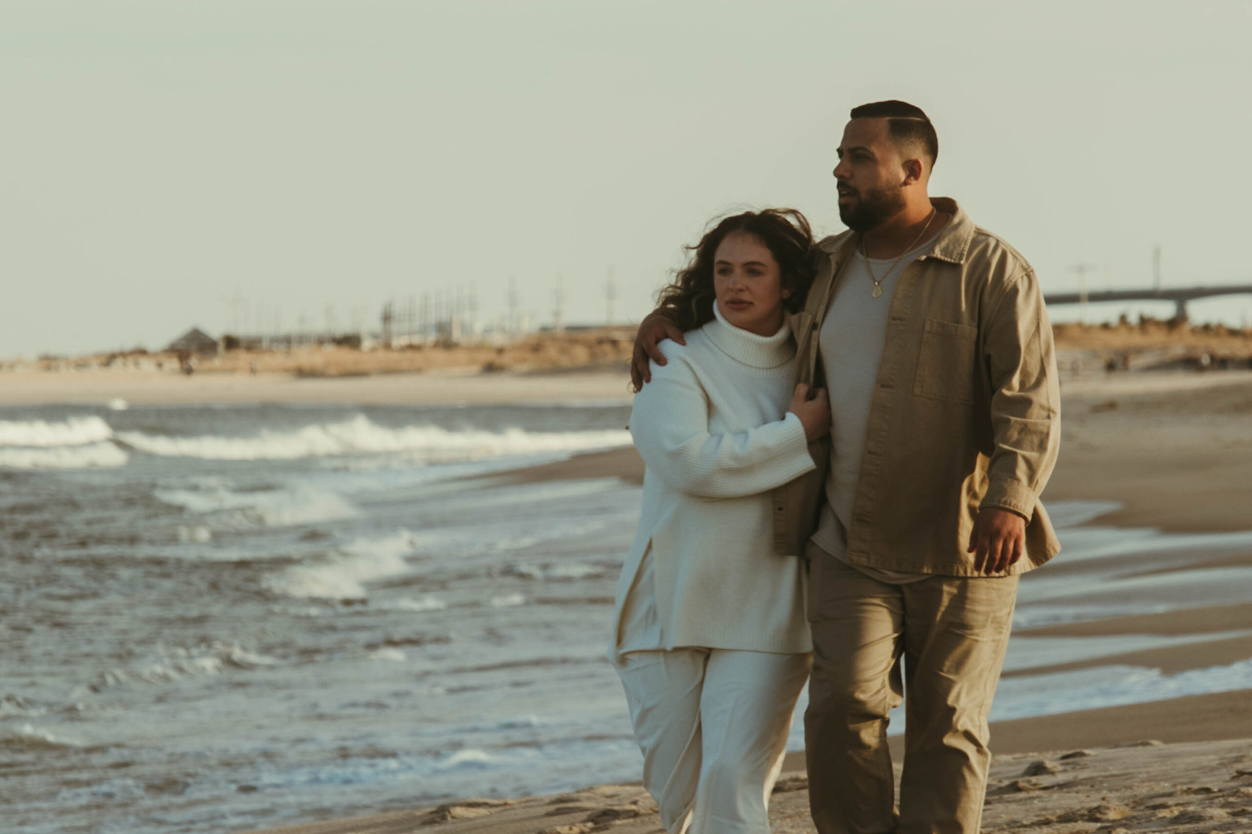 couple photoshoot at Sandy Hook New Jersey